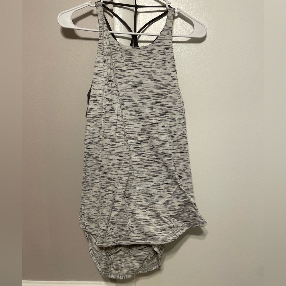 Lululemon Open Back with Bra Tank Top, Size 8, NWOT